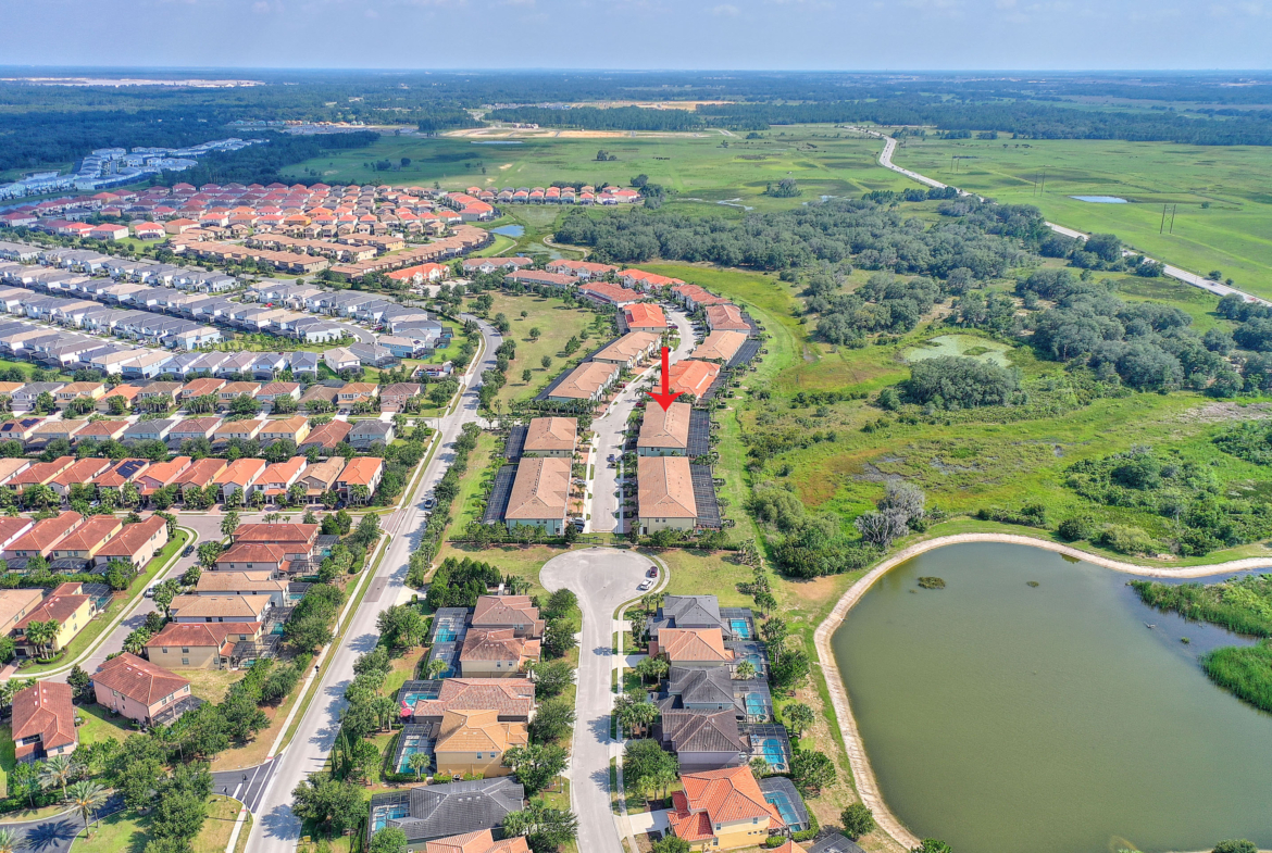 A bird 's eye view of a residential area with lots of houses.